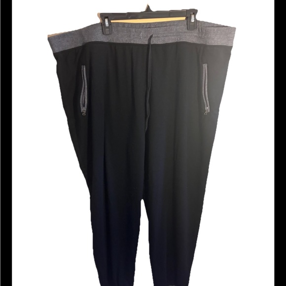 LOGO Lounge Sweatpants Women’s Plus Sized Joggers, Black Gray, Size 3XL - Picture 3 of 10